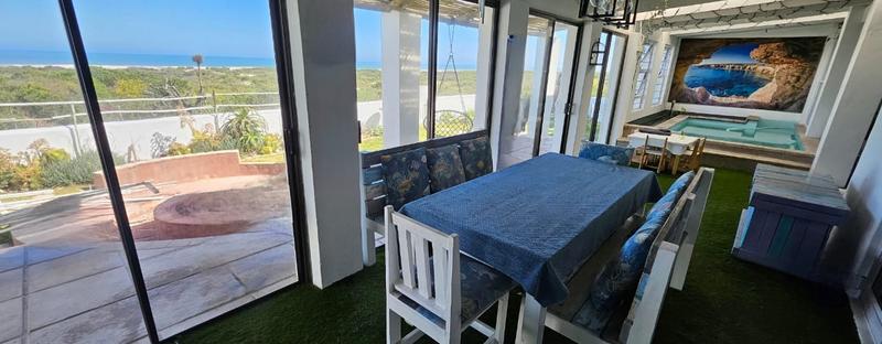 4 Bedroom Property for Sale in Dwarskersbos Western Cape